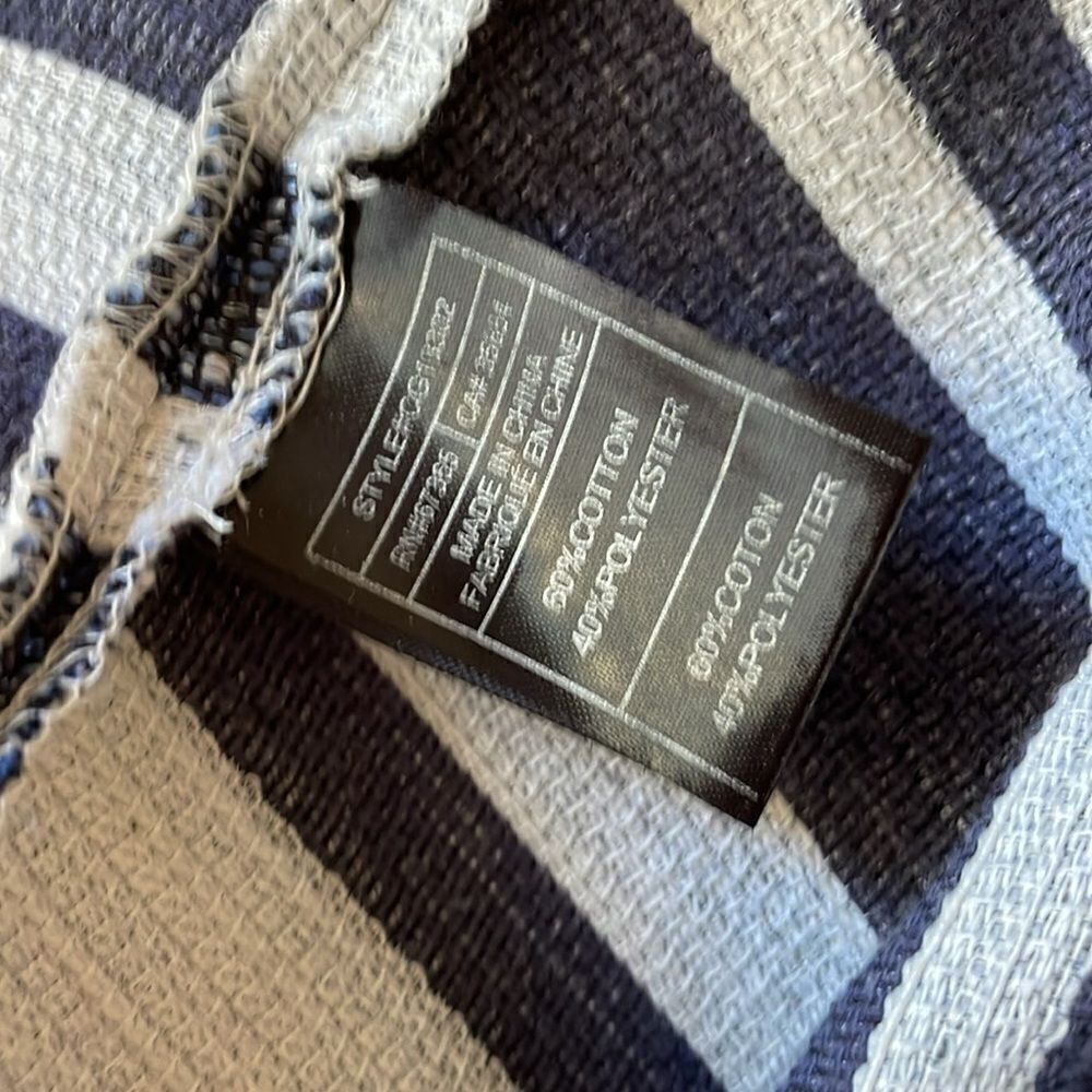 Cupcakes and Cashmere Blue Stripe Tunic Top - Picture 3 of 9